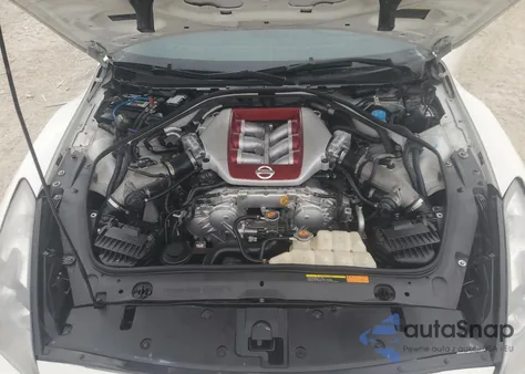 2015 Nissan Gt-R Premium z USA, uszkodzony, nr VIN JN1AR5EF5FM281737